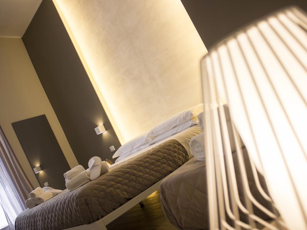 La Banchina Holiday Rooms Трани Экстерьер фото